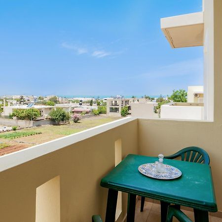 Fotis Studios Apartments กูเวส ภายนอก รูปภาพ