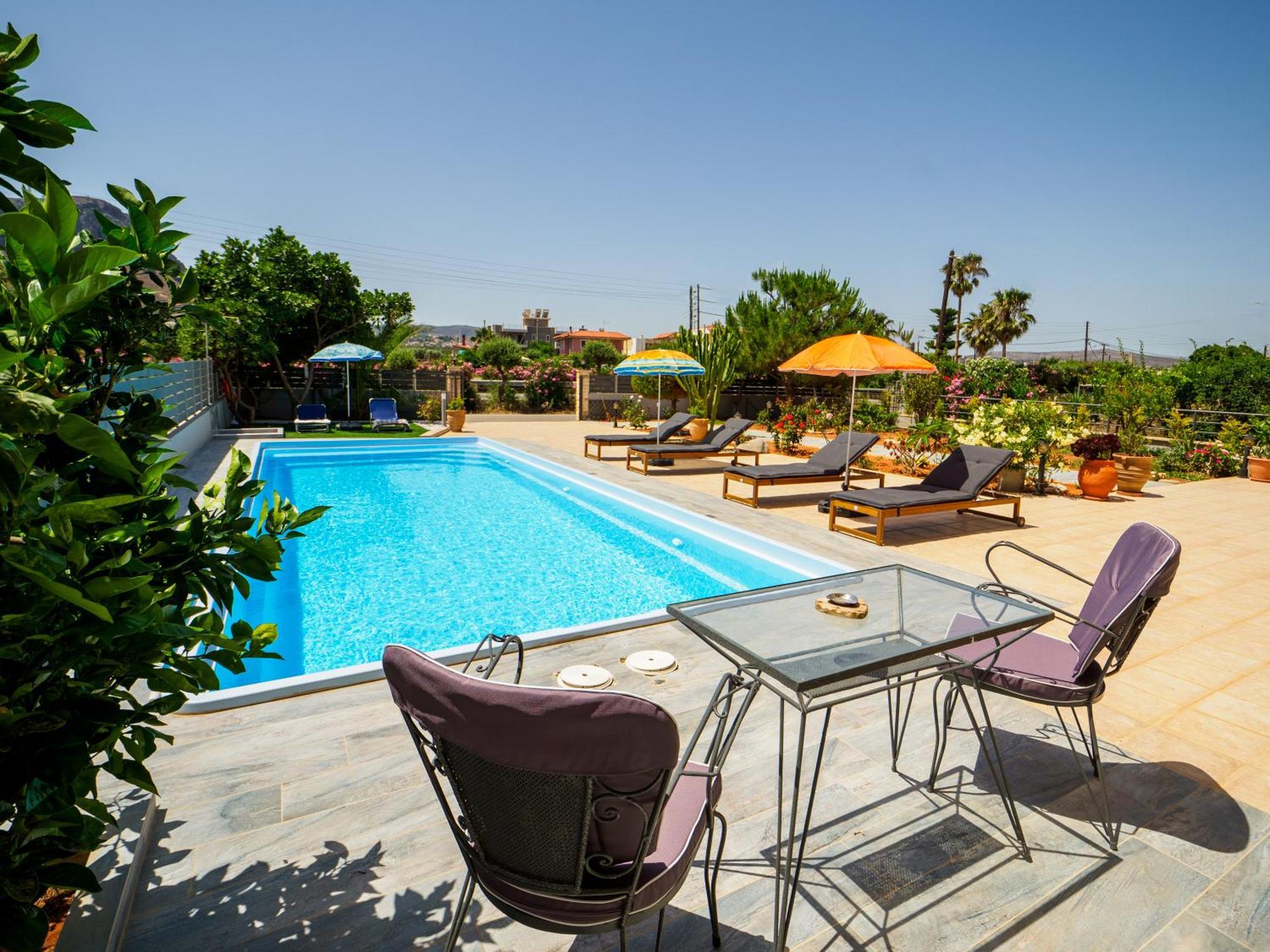 Fotis Studios Apartments กูเวส ภายนอก รูปภาพ
