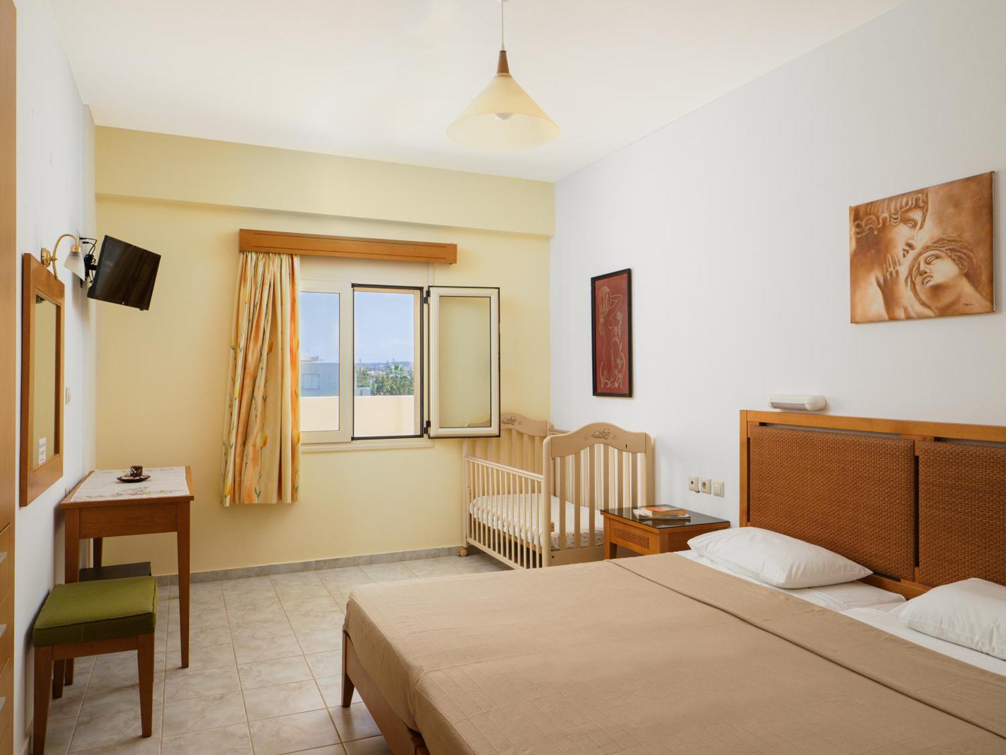 Fotis Studios Apartments กูเวส ภายนอก รูปภาพ