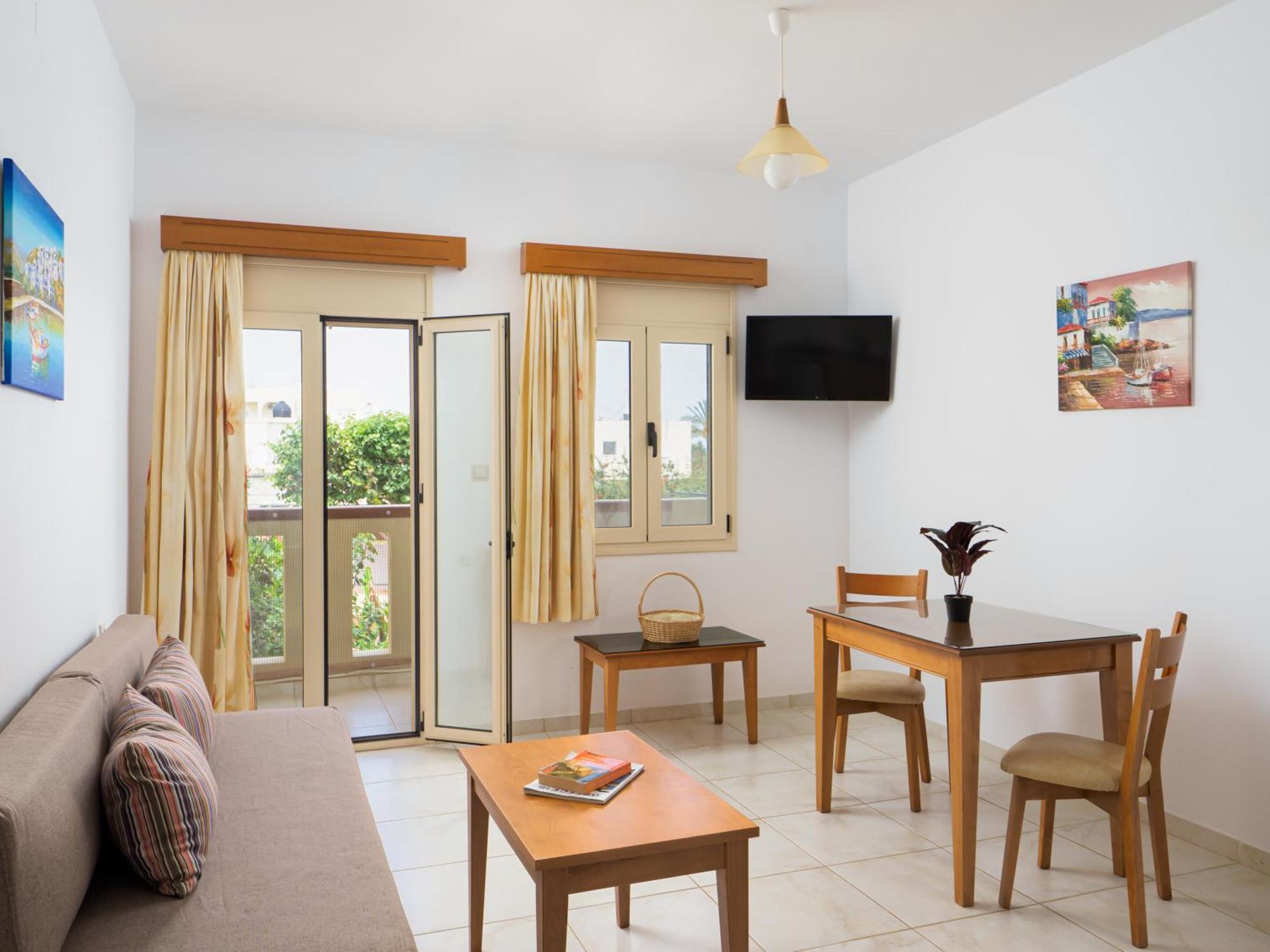 Fotis Studios Apartments กูเวส ภายนอก รูปภาพ