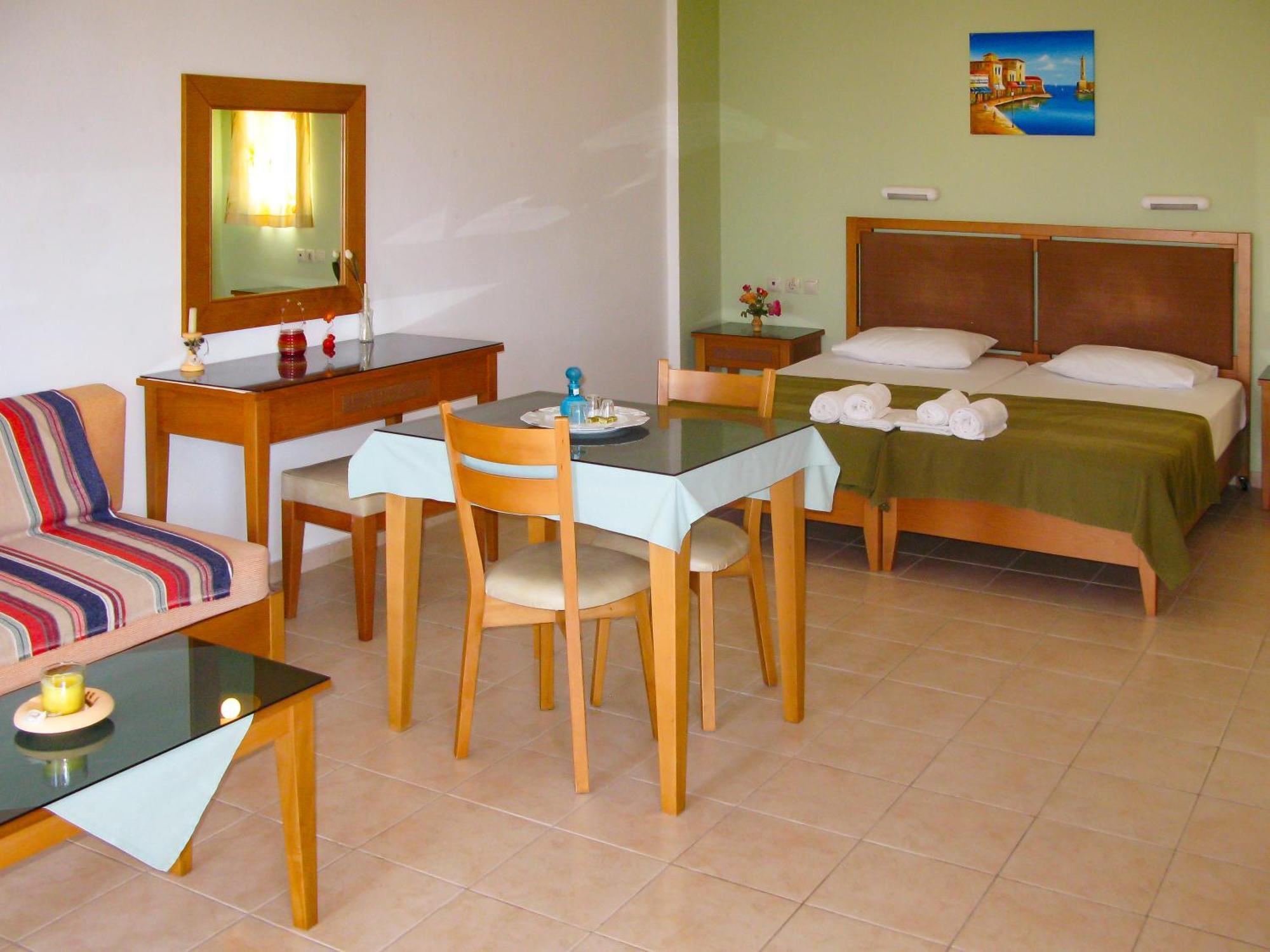 Fotis Studios Apartments กูเวส ภายนอก รูปภาพ